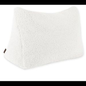 ugg wedge pillow